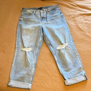Distressed Mom Jeans - Free Assembly -14